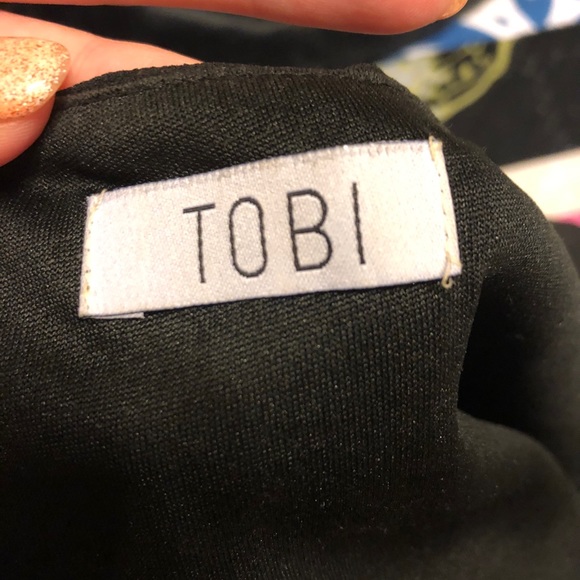 Tobi Dress - Picture 4 of 4